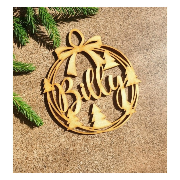 Bola de Navidad de Madera Personalizada con Nombre – Decoración Navideña Única