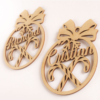 Bola de Navidad de madera personalizada – Modelo elegante – 10 cm – Fabricación española